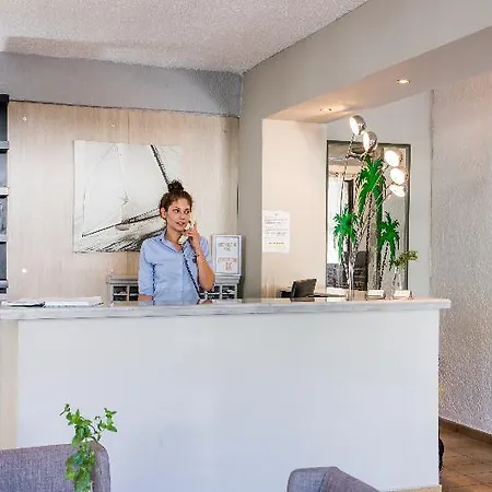 Golden Potidea Hotell 3*