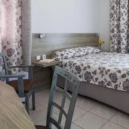 Golden Potidea Hotel 3*